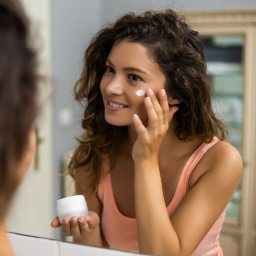 Microneedling Zürich by the laser station